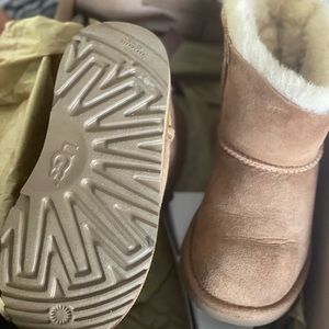 Size 11 UGG bought last year worn twice grew out of them